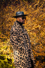 Load image into Gallery viewer, Vintage Leopard Sherpa Coat - Pcambry
